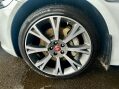 Jaguar XJ 3.0d V6 Luxury Auto Euro 6 (s/s) 4dr 19