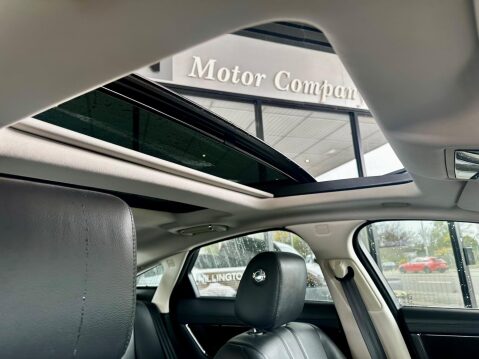 Jaguar XJ 3.0d V6 Luxury Auto Euro 6 (s/s) 4dr 25