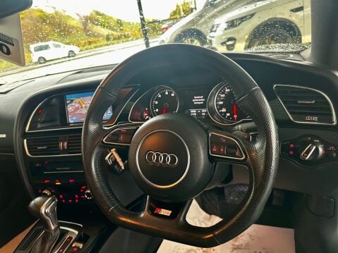 Audi A5 2.0 TFSI Black Edition S Tronic quattro Euro 5 (s/s) 2dr 16
