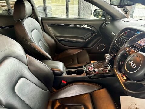 Audi A5 2.0 TFSI Black Edition S Tronic quattro Euro 5 (s/s) 2dr 18