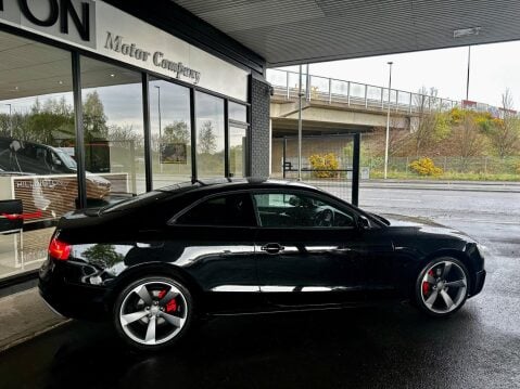 Audi A5 2.0 TFSI Black Edition S Tronic quattro Euro 5 (s/s) 2dr 4