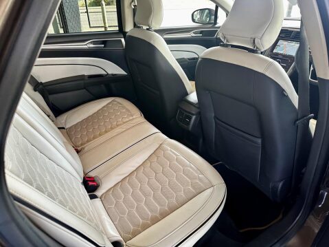 Ford Mondeo 2.0 TDCi Vignale Powershift Euro 6 (s/s) 5dr 40