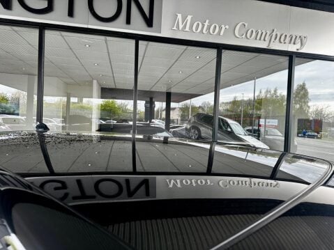 Land Rover Discovery Sport 2.0 TD4 HSE Black Auto 4WD Euro 6 (s/s) 5dr 56
