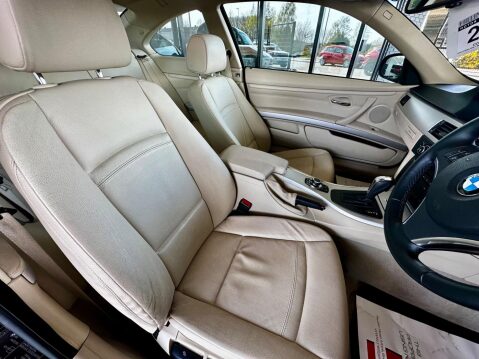 BMW 3 Series 2.0 320d SE Steptronic Euro 5 2dr 30