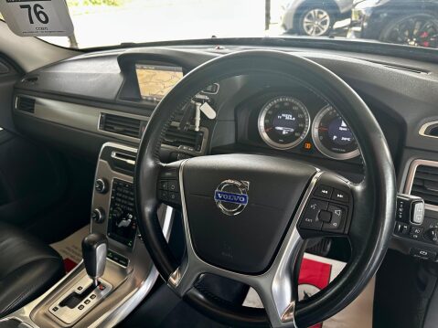 Volvo V70 2.4 D5 SE Lux Geartronic Euro 5 5dr 25
