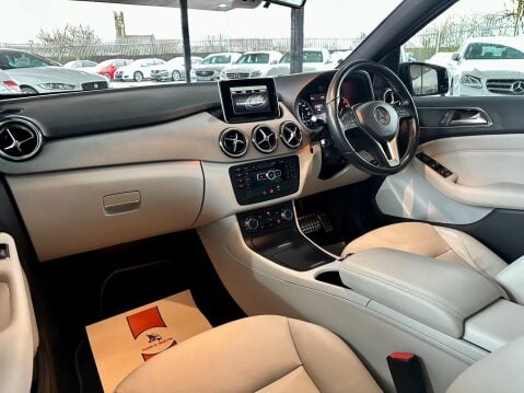Mercedes-Benz B Class 1.5 B180 CDI Sport 7G-DCT Euro 5 (s/s) 5dr 15