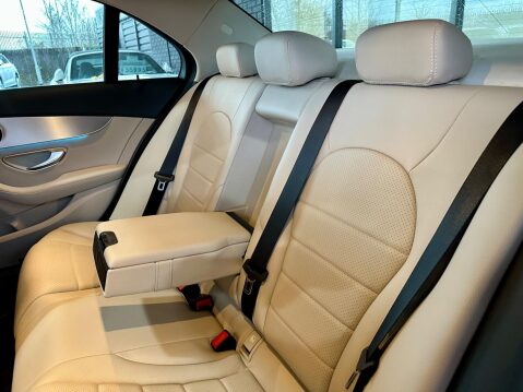 Mercedes-Benz C Class 2.1 C220d Sport (Premium) 7G-Tronic+ Euro 6 (s/s) 4dr 29