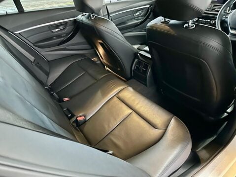 BMW 3 Series 2.0 320d Sport Auto Euro 6 (s/s) 4dr 25