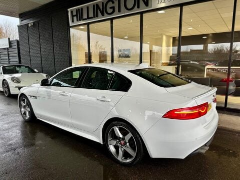 Jaguar XE 2.0d R-Sport Auto Euro 6 (s/s) 4dr 9