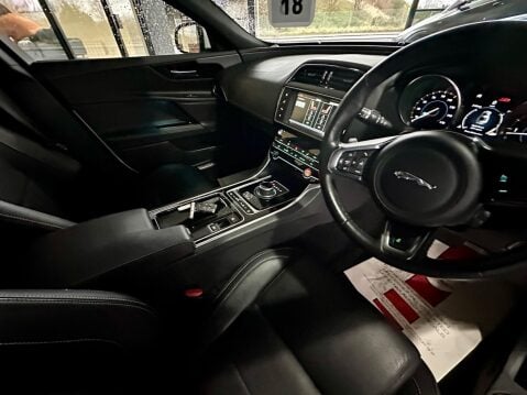 Jaguar XE 2.0d R-Sport Auto Euro 6 (s/s) 4dr 23