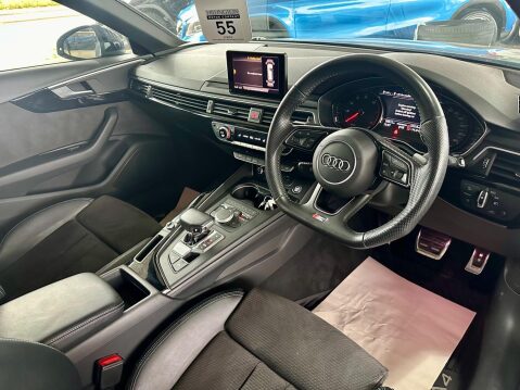 Audi A4 2.0 TFSI Black Edition S Tronic Euro 6 (s/s) 5dr 27