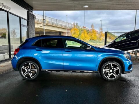 Mercedes-Benz GLA 2.1 GLA220d AMG Line (Premium Plus) 7G-DCT 4MATIC Euro 6 (s/s) 5dr 3