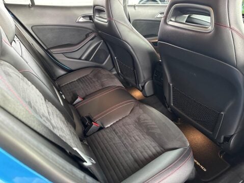 Mercedes-Benz GLA 2.1 GLA220d AMG Line (Premium Plus) 7G-DCT 4MATIC Euro 6 (s/s) 5dr 25