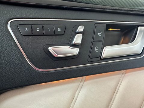 Mercedes-Benz E Class 2.1 E250 CDI AMG Night Edition (Premium) G-Tronic+ Euro 5 (s/s) 4dr 38