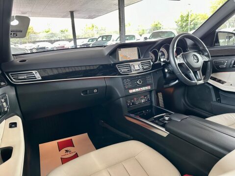 Mercedes-Benz E Class 2.1 E250 CDI AMG Night Edition (Premium) G-Tronic+ Euro 5 (s/s) 4dr 33