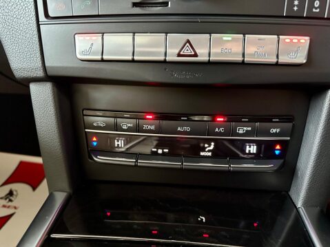 Mercedes-Benz E Class 2.1 E250 CDI AMG Night Edition (Premium) G-Tronic+ Euro 5 (s/s) 4dr 39
