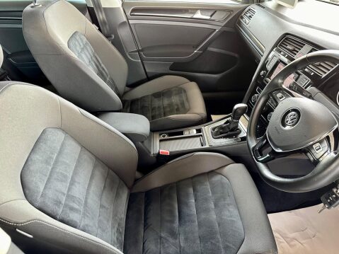 Volkswagen Golf 2.0 TDI BlueMotion Tech GT DSG Euro 5 (s/s) 5dr 22
