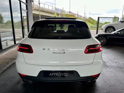 Porsche Macan 3.0 V6 S PDK 4WD Euro 6 (s/s) 5dr 14
