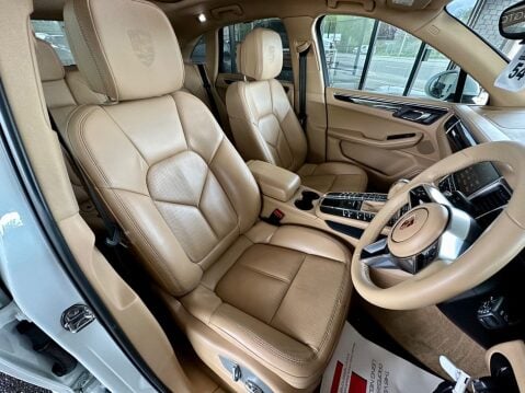 Porsche Macan 3.0 V6 S PDK 4WD Euro 6 (s/s) 5dr 24