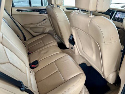 Porsche Macan 3.0 V6 S PDK 4WD Euro 6 (s/s) 5dr 30