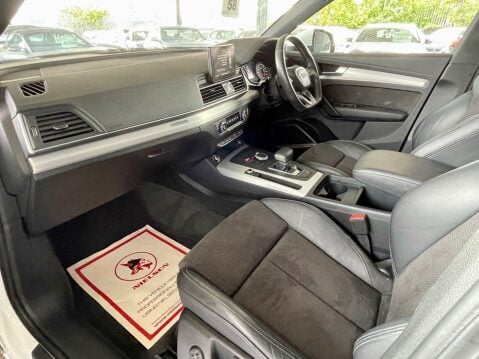 Audi Q5 2.0 TDI S line S Tronic quattro Euro 6 (s/s) 5dr 23