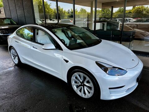 Tesla Model 3 (Dual Motor) Long Range Auto 4WDE 4dr 18