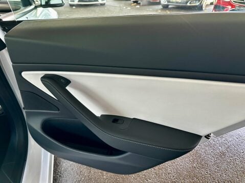 Tesla Model 3 (Dual Motor) Long Range Auto 4WDE 4dr 63