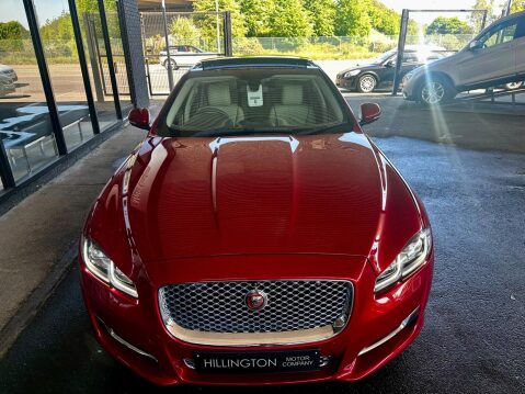 Jaguar XJ 3.0d V6 Premium Luxury Auto Euro 6 (s/s) 4dr 9