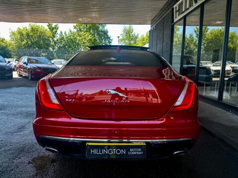 Jaguar XJ 3.0d V6 Premium Luxury Auto Euro 6 (s/s) 4dr 12