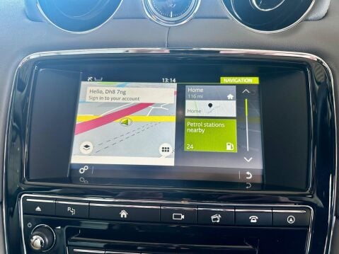 Jaguar XJ 3.0d V6 Premium Luxury Auto Euro 6 (s/s) 4dr 34