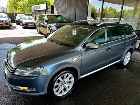 Volkswagen Passat 2.0 TDI BlueMotion Tech Alltrack DSG 4Motion Euro 5 (s/s) 5dr 15