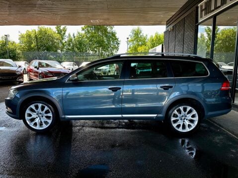 Volkswagen Passat 2.0 TDI BlueMotion Tech Alltrack DSG 4Motion Euro 5 (s/s) 5dr 5
