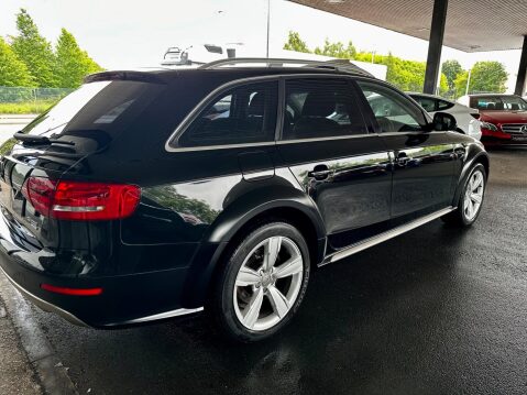 Audi A4 Allroad 2.0 TDI S Tronic quattro Euro 5 (s/s) 5dr 22