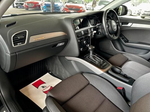 Audi A4 Allroad 2.0 TDI S Tronic quattro Euro 5 (s/s) 5dr 25