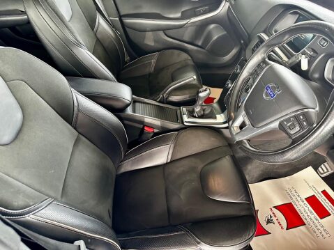 Volvo V40 2.0 T2 R-Design Nav Euro 6 (s/s) 5dr 16