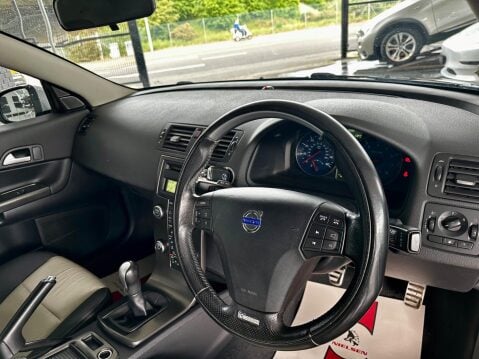 Volvo C30 2.0 R-Design Sports Coupe Euro 5 3dr 19
