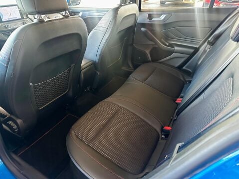 Ford Focus 2.0 EcoBlue ST-Line X Euro 6 (s/s) 5dr 20