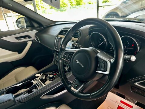 Jaguar F-Pace 2.0 D180 R-Sport Auto AWD Euro 6 (s/s) 5dr 15