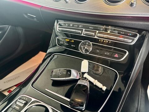 Mercedes-Benz E Class 2.0 E220d SE (Premium) G-Tronic+ Euro 6 (s/s) 4dr 25