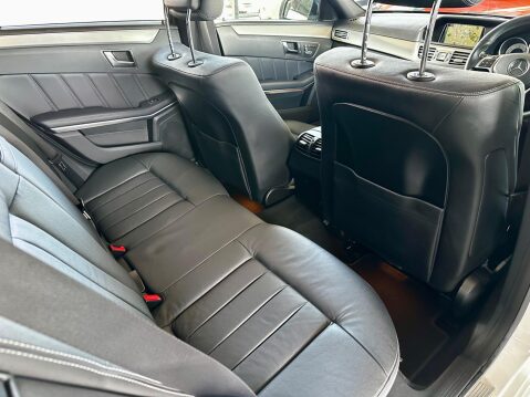 Mercedes-Benz E Class 2.1 E220 BlueTEC AMG Night Edition (Premium) G-Tronic+ Euro 6 (s/s) 5dr 29