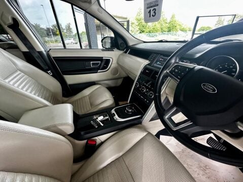 Land Rover Discovery Sport 2.0 TD4 HSE Luxury Auto 4WD Euro 6 (s/s) 5dr 36