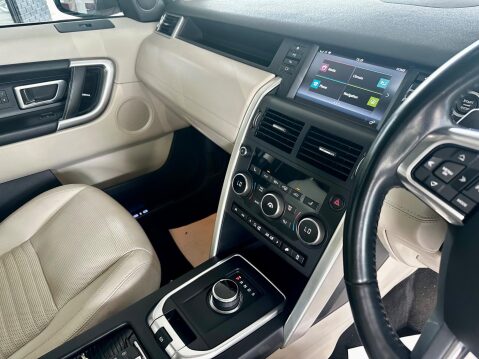 Land Rover Discovery Sport 2.0 TD4 HSE Luxury Auto 4WD Euro 6 (s/s) 5dr 43