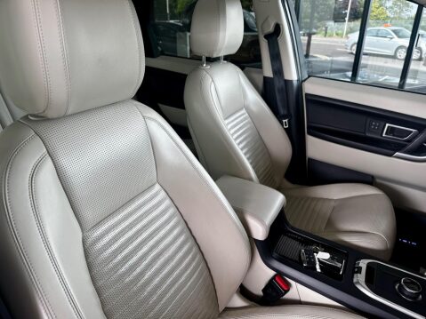 Land Rover Discovery Sport 2.0 TD4 HSE Luxury Auto 4WD Euro 6 (s/s) 5dr 40