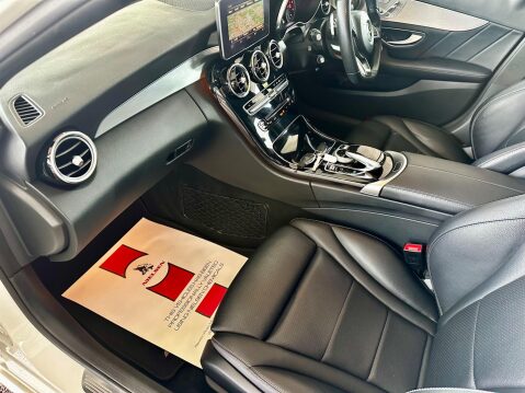 Mercedes-Benz C Class 2.1 C250d AMG Line (Premium Plus) G-Tronic+ Euro 6 (s/s) 5dr 27