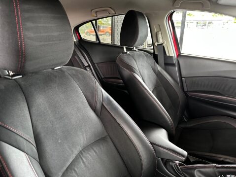 Mazda 3 2.0 SKYACTIV-G Sport Black Euro 6 (s/s) 5dr 25