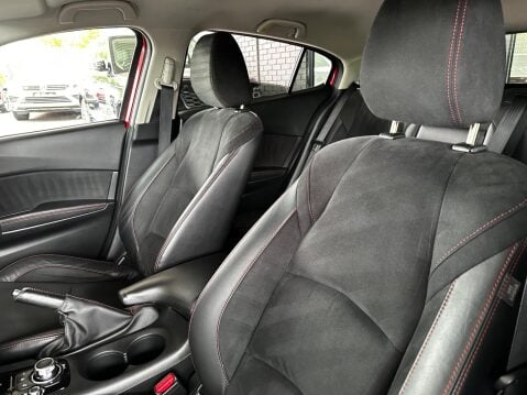 Mazda 3 2.0 SKYACTIV-G Sport Black Euro 6 (s/s) 5dr 32