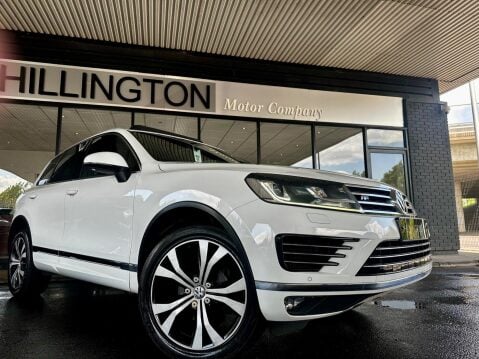 Volkswagen Touareg 3.0 TDI V6 BlueMotion Tech R-Line Tiptronic 4WD Euro 6 (s/s) 5dr 3