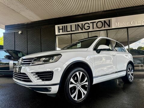 Volkswagen Touareg 3.0 TDI V6 BlueMotion Tech R-Line Tiptronic 4WD Euro 6 (s/s) 5dr 5