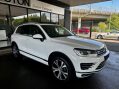 Volkswagen Touareg 3.0 TDI V6 BlueMotion Tech R-Line Tiptronic 4WD Euro 6 (s/s) 5dr 18