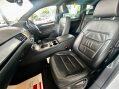 Volkswagen Touareg 3.0 TDI V6 BlueMotion Tech R-Line Tiptronic 4WD Euro 6 (s/s) 5dr 42